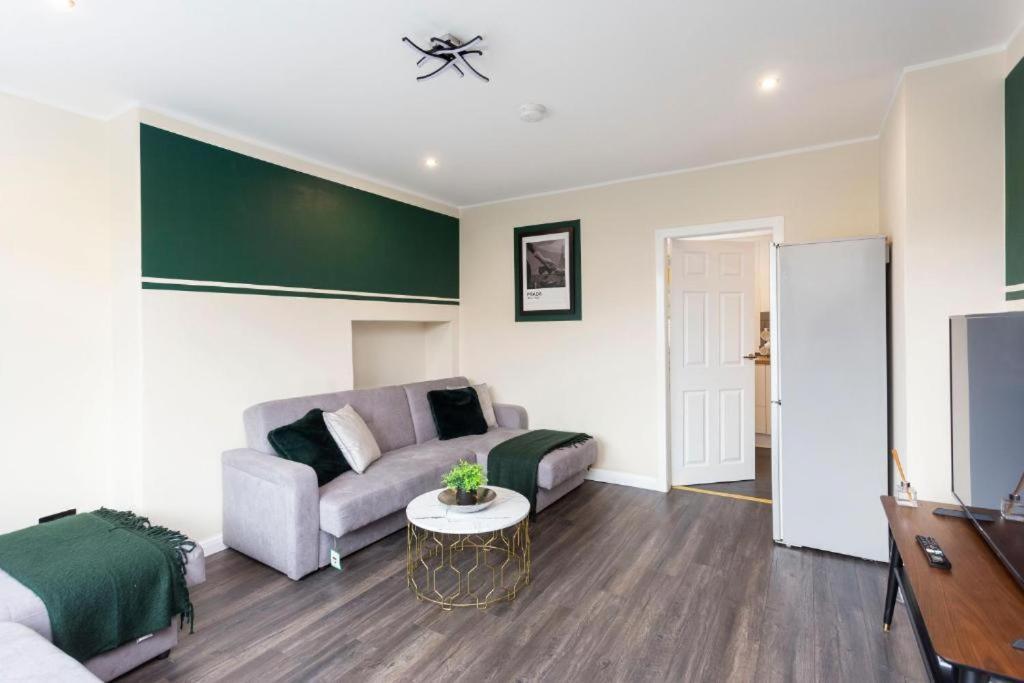 Stylish 3 Bed Edinburgh Abode - Parking And Garden Villa Ngoại thất bức ảnh