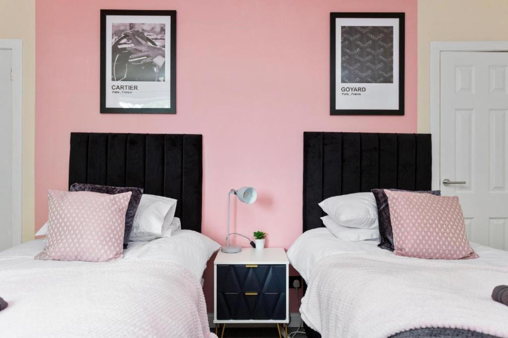 Stylish 3 Bed Edinburgh Abode - Parking And Garden Villa Ngoại thất bức ảnh