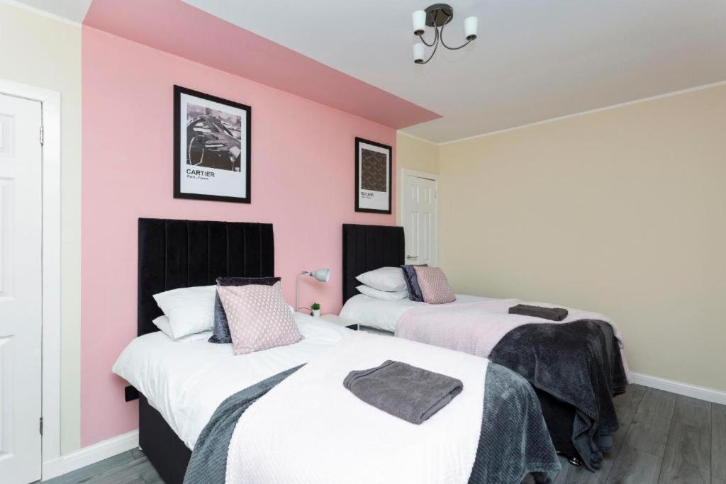 Stylish 3 Bed Edinburgh Abode - Parking And Garden Villa Ngoại thất bức ảnh