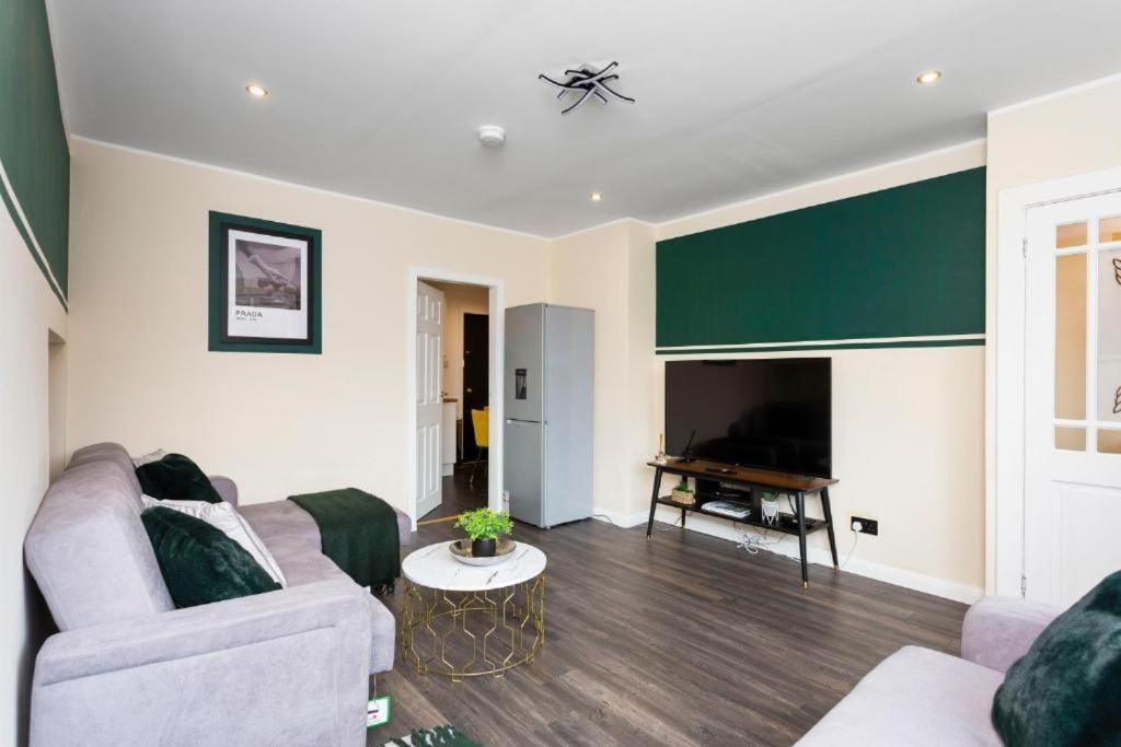 Stylish 3 Bed Edinburgh Abode - Parking And Garden Villa Ngoại thất bức ảnh